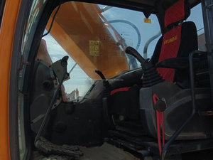 Corée du Sud Vente directe Original Utilisé Hyundai 220 Modèle Pelle sur chenilles 2023 Modèle 22 Tonnes 0.92M Godet Capacité de Haute Qualité - Product Image 4