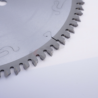 Lame de scie circulaire TCT 250 mm 60T pour la coupe du bois