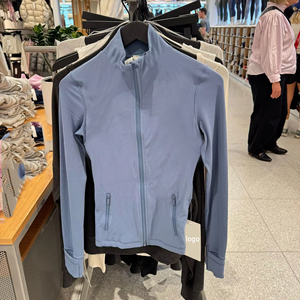Conjuntos de Yoga de Lujo con Estampado de Guepardo, Efecto Levanta Glúteos, a Prueba de Sentadillas, para <span class=keywords><strong>Mujer</strong></span>, con Cintura Cruzada, Ropa de Entrenamiento, Kits de Sujetadores Deportivos para Correr - Product Image 1