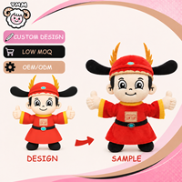 Figurine en peluche personnalisée de personnage festif porte-bonheur en pose pouce levé, poupée mascotte OEM/ODM pour cadeaux