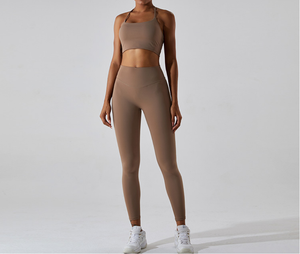 Gilet de sport rembourré léger et sexy pour femme, sous-vêtement de fitness à séchage rapide pour la course à pied, le yoga, grande taille, dos respirant - Product Image 6