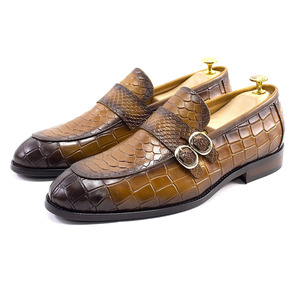 Zapatos de Cuero Transpirables e Impermeables de Moda para Hombre 2026, para Uso Casual y de Negocios, Hechos a Medida - Product Image 1