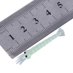 Señuelo de camarón biónico de 4 cm, cebo suave de silicona, paquete de 50 unidades para pesca de lubina en agua dulce - Product Image 4
