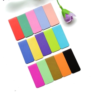 Marcapáginas Magnético de Cuero Grabado, Marcapáginas Metálico Personalizado para Bodas, Navidad, Halloween y Otras Ocasiones - Product Image 3
