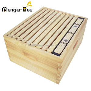 Mangeoire à abeilles pratique de 6,5 L en plastique avec couvercle en bois pour nourrir les abeilles avec du miel, de la nourriture et de l'eau - Product Image 4