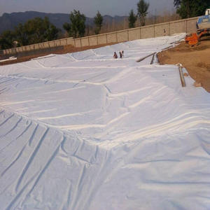 Géotextile non tissé à fibres courtes PP 50m x 6m pour l'entretien routier, le contrôle des infiltrations, l'isolation et l'étanchéité, résistant au vieillissement - Product Image 3