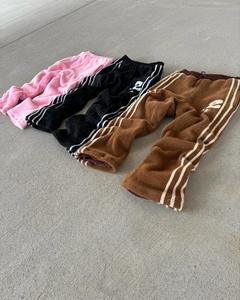 Pantalon de survêtement de fitness épais avec fermeture à cordon de serrage pour homme personnalisé Leggings évasés en <span class=keywords><strong>mohair</strong></span> Fuzzy Flare Streetwear décontracté d'hiver - Product Image 2