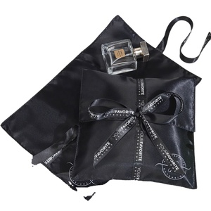 Pochette cadeau en satin noir avec ruban, logo personnalisé, emballage cosmétique et parfum, sac enveloppe en satin - Product Image 3