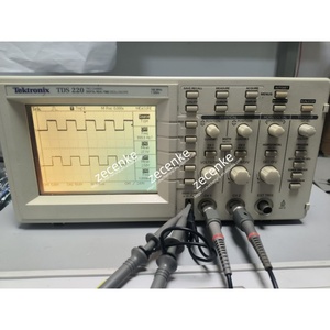Osciloscopio Tektronix TDS220 100M - Product Image 5