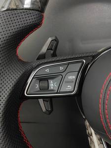 Volant en cuir et fibre de carbone sur mesure à <span class=keywords><strong>3</strong></span> branches avec palettes de changement de vitesse, design perforé et surpiqué pour <span class=keywords><strong>Audi</strong></span> Q5/Q3 - Product Image 5
