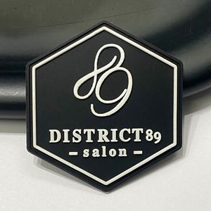 Patchs en caoutchouc PVC personnalisés avec logo 3D, transfert silicone à chaud, étiquettes en PVC, patchs en PVC avec lettres auto-agrippantes pour chapeaux - Product Image 3