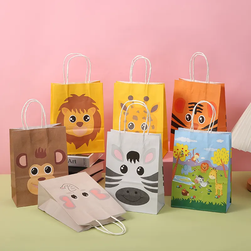 ESTOQUE 21*15*8cm Animal Design Paper Gift Bags Atacado Jungle Party Favors Embalagem Saco Com Alça