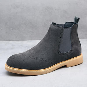 3524-T Scarpe Invernali di Alta Qualità Stivali Chelsea Neri con Punta Arrotondata - Product Image 3