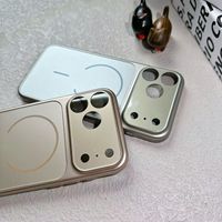 Coque en PC magnétique en verre dépoli de couleur originale au design luxueux pour iPhone 17 Air/16/15/14 Pro Max - Protection antichoc de l'objectif