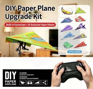 Kit de mise à niveau pour <span class=keywords><strong>avion</strong></span> <span class=keywords><strong>en</strong></span> <span class=keywords><strong>papier</strong></span> RC DIY avec gyroscope intégré, ensemble d'alimentation 2.4G RC et 20 avions <span class=keywords><strong>en</strong></span> <span class=keywords><strong>papier</strong></span> DIY colorés, jouet volant STEM pour enfants - Product Image 1