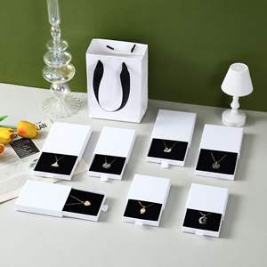 Caja de cajón de collar de papel duro de lujo Almacenamiento de perlas forrado de esponja cartón rectangular personalizado con diseño elegante - Product Image 1