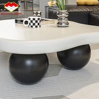 Table basse moderne en bois couleur crème nuageux, style nordique chic noir et blanc pour salons, villas et hôtels