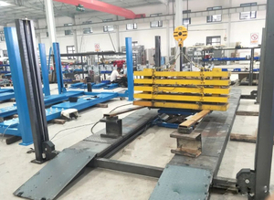 Lift parkir mobil Manual empat tiang yang sangat populer di Kanada sistem lepas sisi tunggal dengan kapasitas angkat 4000kg bersertifikat CE - Product Image 3