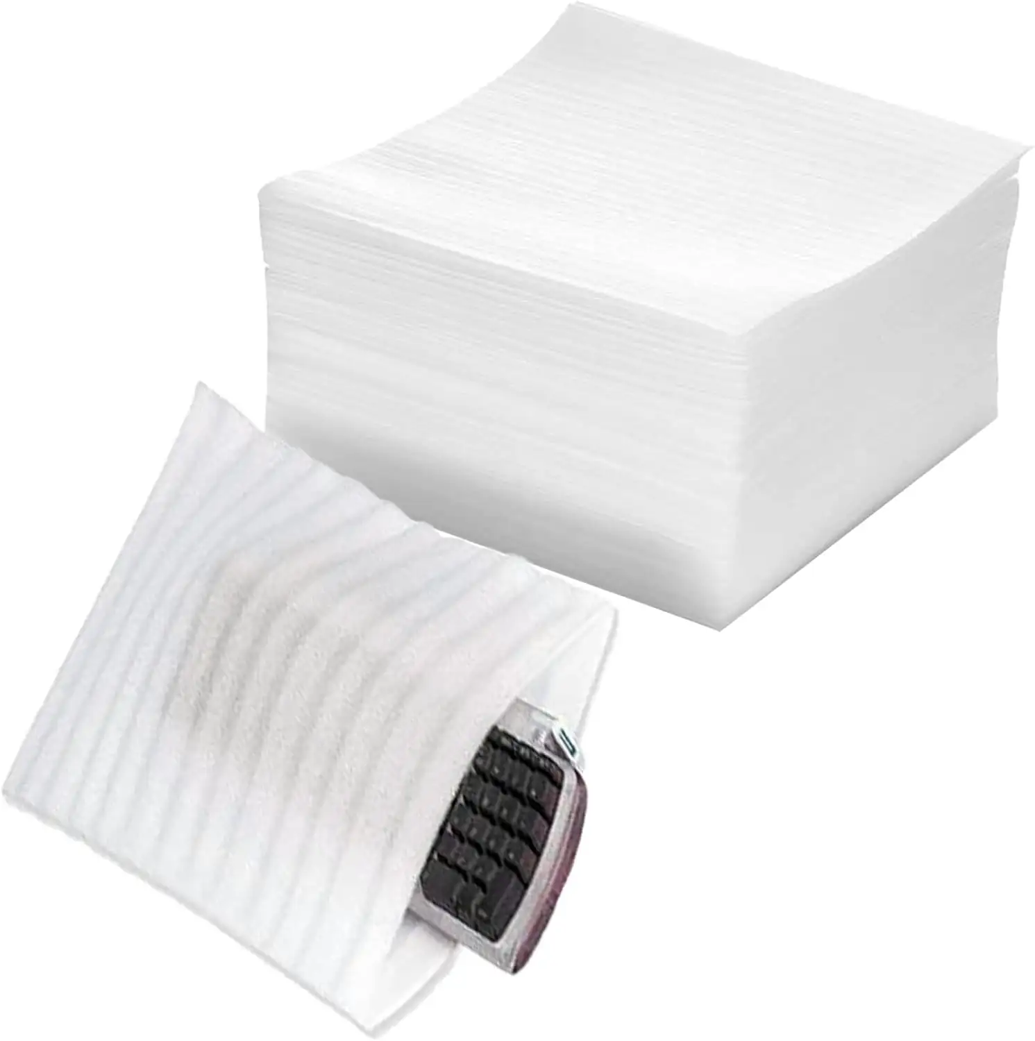 أكياس فوم مبطنة بيضاء تستخدم لحماية حركة المواد الهشة