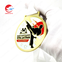 Conception personnalisée Golf Billard Danse Moto Natation Échecs Badminton Basketball Métal Récompenses Sports Plaque Médaille Et Trophée Coupe