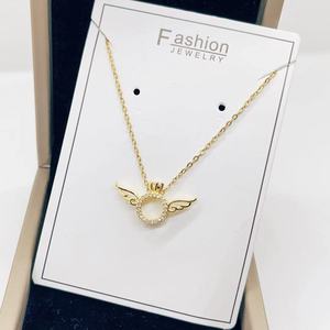 เครื่องประดับแฟชั่นชุบทอง18K ของผู้หญิงเครื่องประดับสแตนเลสล่าสุดสร้อยคอจี้รูปปีกนางฟ้าสร้อยคอสแตนเลส - Product Image 2