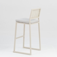 Chaise de salle à manger extérieure moderne en aluminium découpé au laser, empilable, en métal, résistante à l'eau, pour hôtel et café
