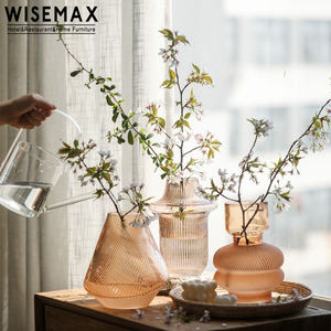 WISEMAX FURNITURE Nordic home decoration <span class=keywords><strong>vasi</strong></span> di fiori di colore trasparente piccoli <span class=keywords><strong>vasi</strong></span> di gemme di vetro rotondi per la camera d'albergo di casa - Product Image 1