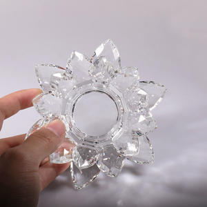 Portacandele in Cristallo a Forma di Loto, Supporto per Candele Tealight Trasparente - Product Image 3