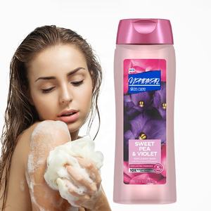 Gel Douche Exfoliant Bio aux Fruits, au Beurre de Cacao et au Karité, Parfum Brise Océanique, Pois Doux et Violette, Marque [Nom de la Marque] - Product Image 4