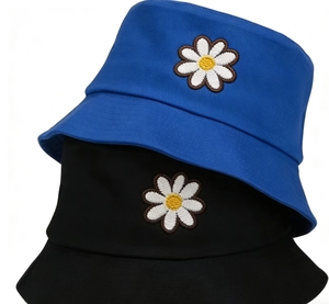 Sombrero de Pescador con Bordado de Margaritas - Sombrero de Algodón para Protección Solar - Colores Personalizados para Mujeres y Niñas - Product Image 5