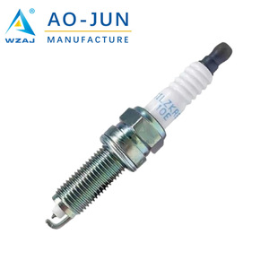 Bujía SILKR6C10E con punta de iridio para motor de gasolina Hyundai Kia KX, transmisión manual MT - Product Image 4