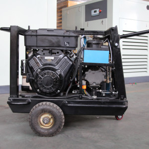 Compresseur d'air portable à vis APCOM hors réseau, à essence, 18HP, 40CFM, 1,0m³/min, 13 bars, mobile, pour l'exploration sur le terrain - Product Image 5