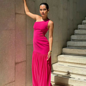 Robe longue élégante asymétrique en maille style vacances, design patchwork, robe de plage d'été à épaules dénudées - Product Image 6