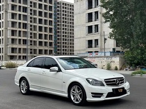 2013 Mercedes-Benz Classe C C 260 Fashion Grand Edition conduite à gauche Voiture d'occasion pour l'exportation - Product Image 5