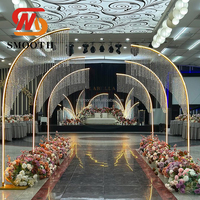 Arche métallique décorative pour mariage et fête, avec éclairage LED, rideau de perles de cristal, support de fond décoratif