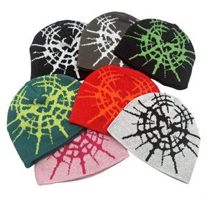 Gorros de Punto Acrílicos Suaves de Dos Tonos con Diseño de Camuflaje Jacquard Premium, Gorros de Invierno Cálidos con Logotipo Personalizado al por Mayor - Product Image 5