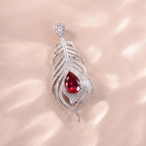 Collar con Forma de Pluma de 6 Quilates, Broches de Rubí Sintético y Corindón en Forma de Pera para Hombre y Mujer - Product Image 4