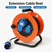 Enrouleur de câble CEE de 25 m, 3 prises (1 CEE + 2 Schuko), IP44, 240 V 16 A, 1300 W/3680 W, H07RN F 1,5 mm² Isolation en caoutchouc pour camping en extérieur