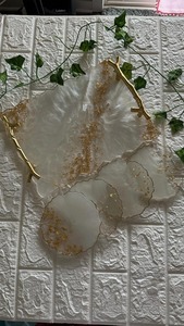 Plateau de service léger multifonctionnel en résine à motif floral décoratif avec poignée, idéal pour les anniversaires et le Diwali, provenant d'un fournisseur indien - Product Image 3
