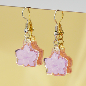 Женские акриловые серьги - Product Image 1