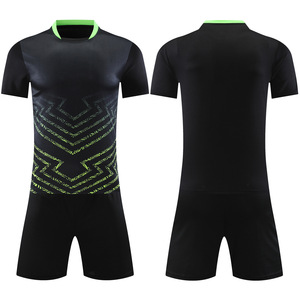 Surphy Maßgeschneidertes Hochwertiges Weißes Fußballtrikot, Atmungsaktive Thai-Wear-Version, Mexiko-Logo-Design Trainingsanzug für Fußballspieler - Product Image 6