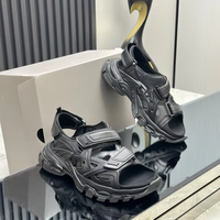 Sneakers de luxe de créateurs, sandales de plage originales, chaussures de marche élégantes haut de gamme pour l'été, le printemps, l'hiver, pour hommes et femmes