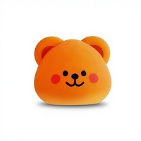 Lampe de table LED en silicone en forme de petit ours imprimable avec logo, contrôle par bouton, 90x90x110mm, durée de vie de 10 000 heures, petite taille