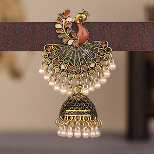 Boucles d'oreilles Jhumka géométriques rétro ethniques pour femmes, bijoux indiens, fleur dorée, pendentif en forme de cloche, boucles d'oreilles pendantes (KER825) - Product Image 6