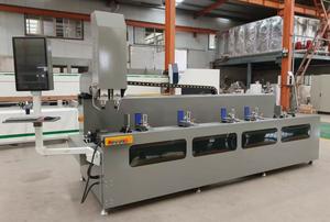 Máquina de Perforación y Fresado CNC para Puertas y Ventanas de PVC, Aluminio y UPVC con Motor - Product Image 2