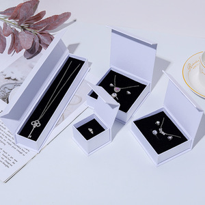 Wholesale Flip <b>Top</b> White Jewelry Packaging <b>Box</b> <b>Set</b> Gift Wrap Ring Necklace Bracelet Bracelet Jewelry <b>Box</b> - Product Image 2
