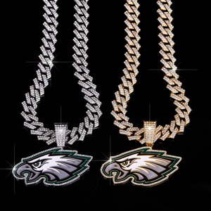 Sınır Ötesi Yeni Altın Alaşımlı Kelebek Kristal Kolye Philadelphia Eagles Futbol Takımı Bağlantılı Zincir Moda Hip-Hop Kolye - Product Image 2