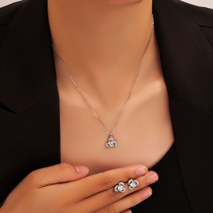 Conjunto de Joyería de Perlas Brillantes con Incrustaciones de Circonia en Forma de Flor, Joyería Fina para Fiestas - Product Image 2