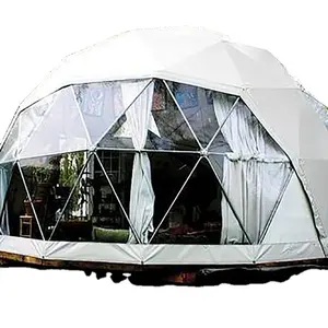 Barraca de cúpula para hotel glamping, 2 quartos com cortina e porta de vidro, resistente ao calor à prova d'água, 8m de diâmetro e 10m, para 4-8 pessoas, com fogão