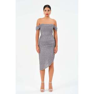 Robe décontractée unie grise pour femme DANS, coupe classique, manches courtes, idéale pour le quotidien, disponible en lots de tailles en gros 38-42 - Product Image 4